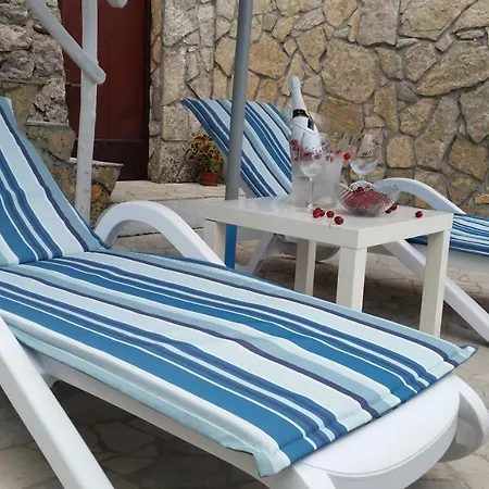 Apartman Cesaric *