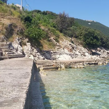 Apartman Cesaric *